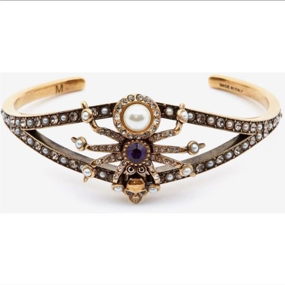 ⭐️SOLD⭐️Alexander McQueen Spider Cuff - Picture 5 of 17